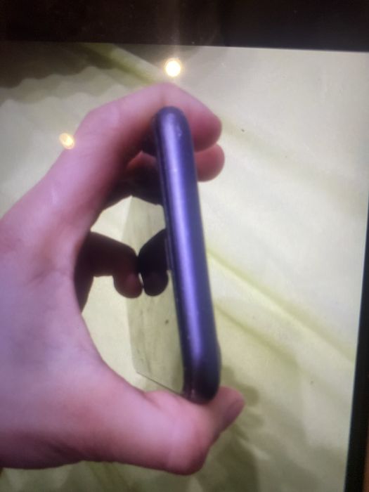 Айфон 11 на 128 акб 71 термінофо продам збираю на айфон 13 про макс