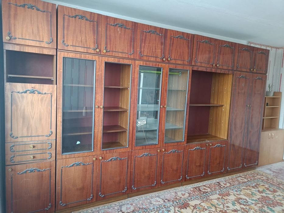 Продам шафу. 4,5 метра.