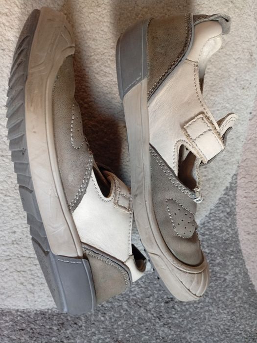 Skórzane buty chłopięce półsandaly na rzep Bartek, r. 32, wkładka 20 cm