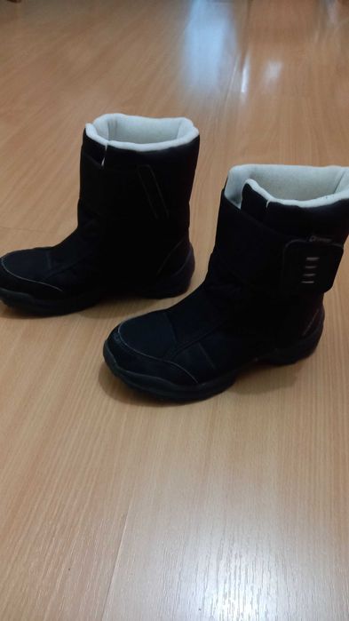 Botas de criança  para a neve