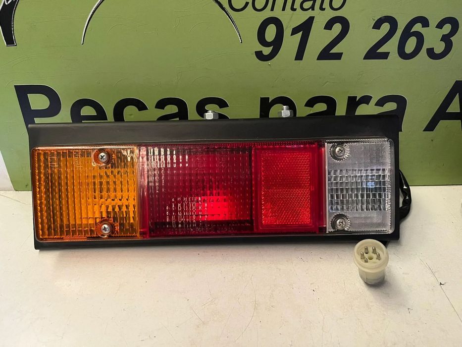 Mitsubishi Canter L200 - FAROLIM DIREITO ESQUERDO - FT524