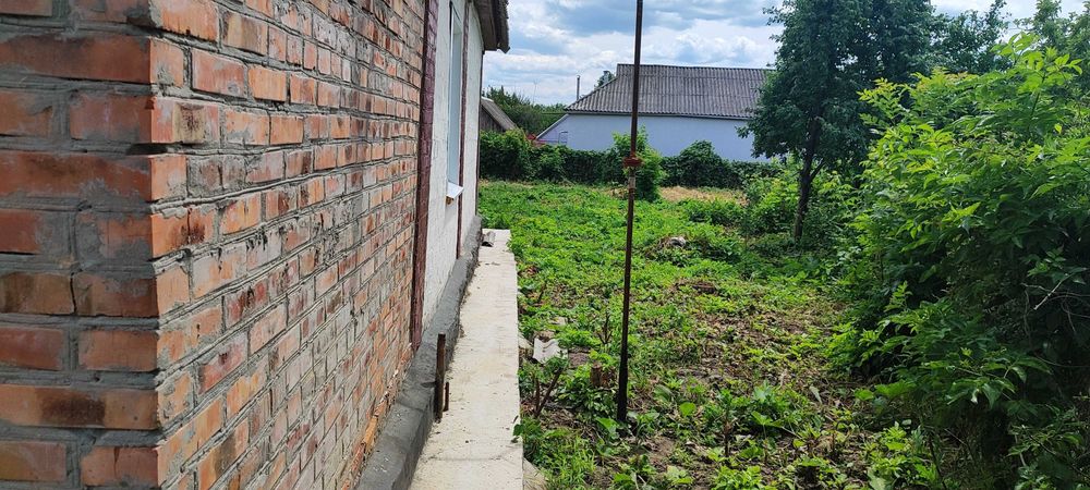 Продам будинок м. Гадяч, район жд вокзалу