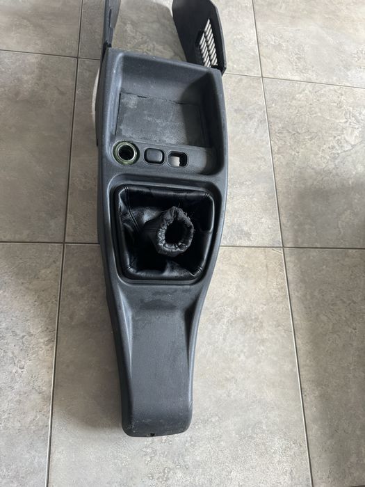 Центральная консоль Калина черная