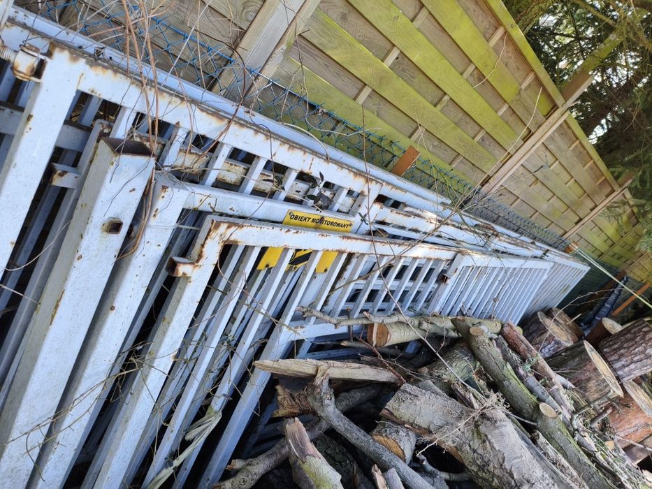 Plot stalowy przęsła