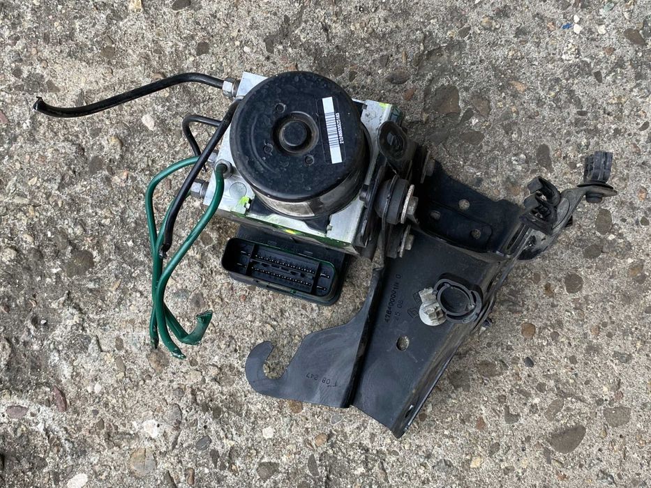 pompa hamulcowa abs renault laguna 3