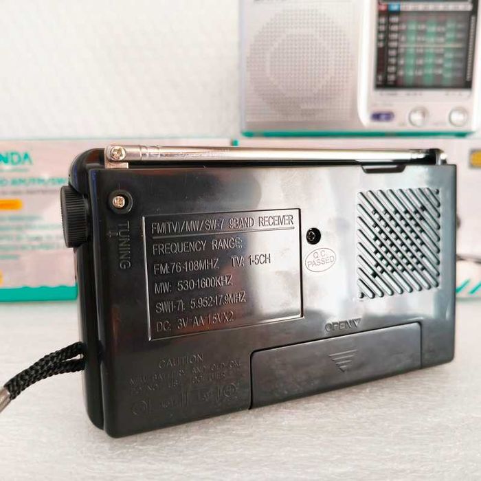 Radio Sanda SD-4005 AM-FM-SW fones a pilhas