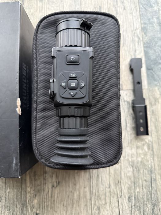 Тепловізійний приціл HikMicro Thunder TH35