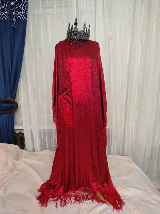 Piękny strój przebranie królowa caryca cesarzowa korona szaty roz XL