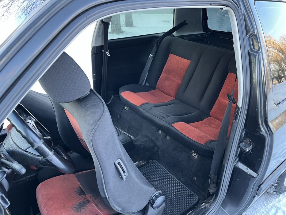 Volkswagen Golf 3 2.0 16V