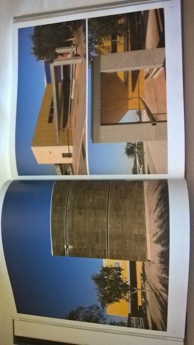 Álvaro Siza: Notes on a Sensitive Architecture