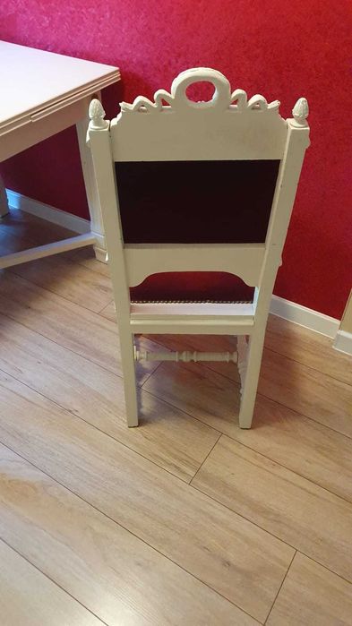 Stół secesyjny z 6 - krzesłami - zestaw