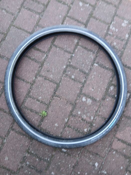 Opona rowerowa schwalbe plus.  28x2.00