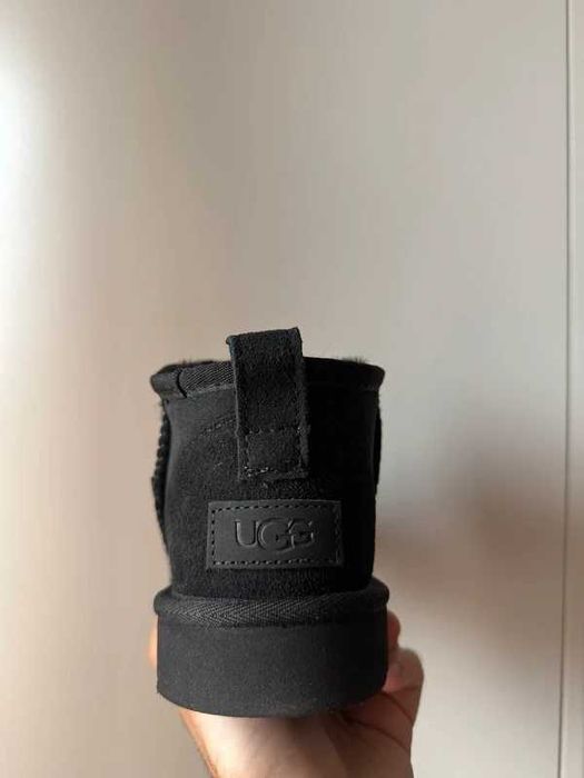 UGG Classic Mini Boots Black r.40