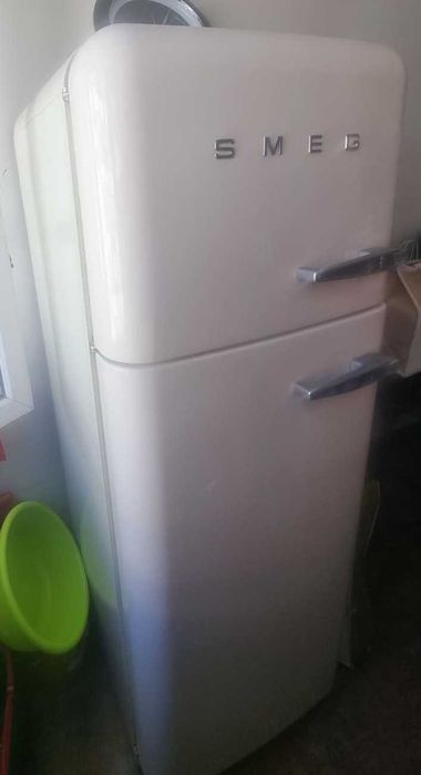 Frigorífico SMEG FAB30PS6 retro — Made in Italy