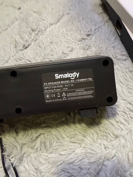 Дротова USB-Колонка. Акустична система. Саундбар