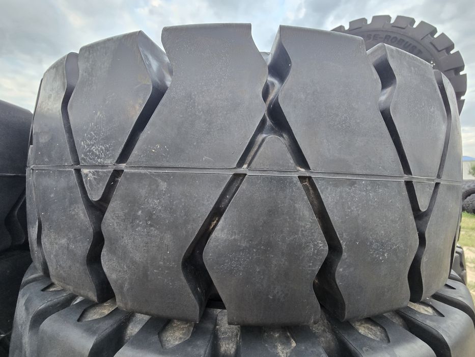 Opony 250-15 Trelleborg