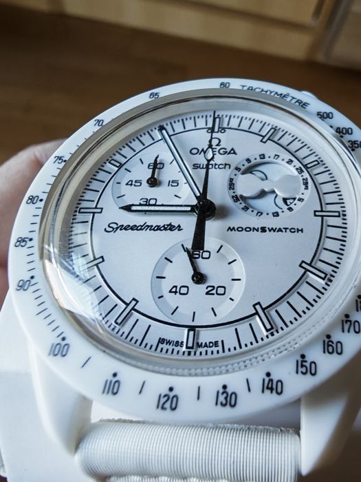 Tipo Omega x Swatch MoonSwatch - Mission to the Moonphase (Snoopy White)