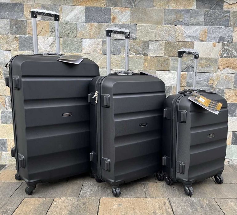 Валіза, Чемодан Хс, С, М, Л , Сумка дорожня Wings Віннс 147