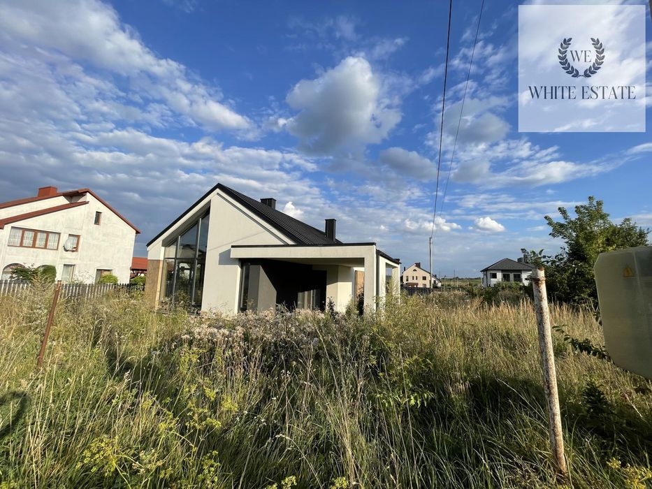 Продаж будинка с. Петриків