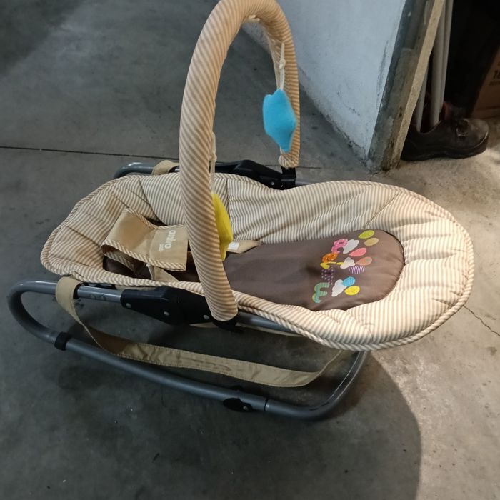 Cadeira de bebê , Asalvo