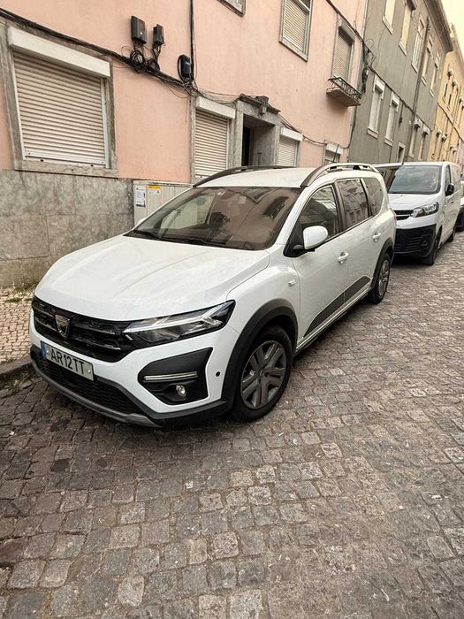 Dacia joguer 2023 bifuel 7 lugares
