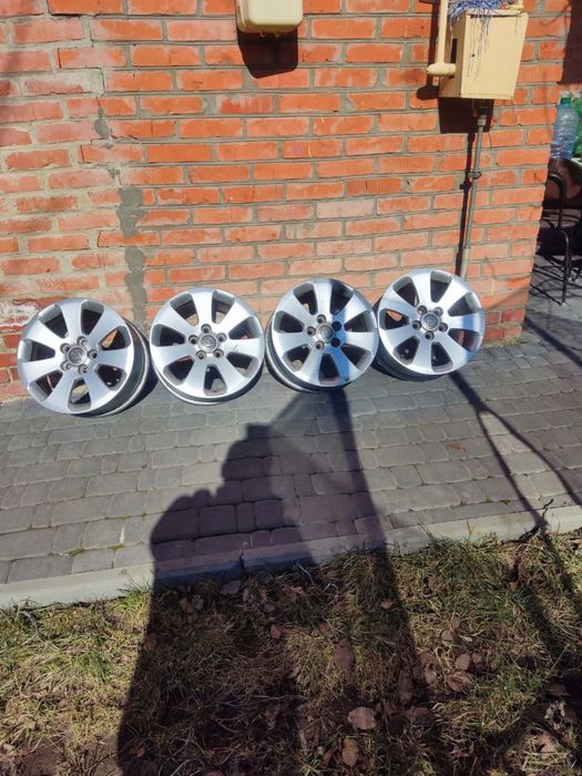 Продам диски