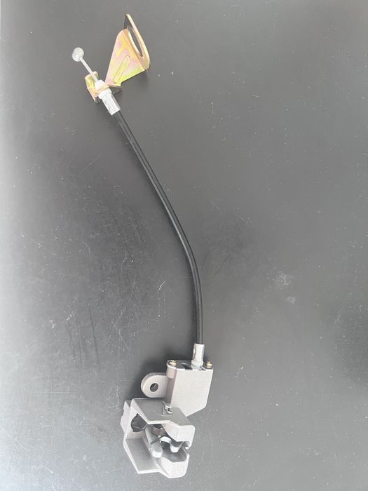 Mechanizm rygla kufra/schowka 4T Moretti motorower np. Junak,Kingway