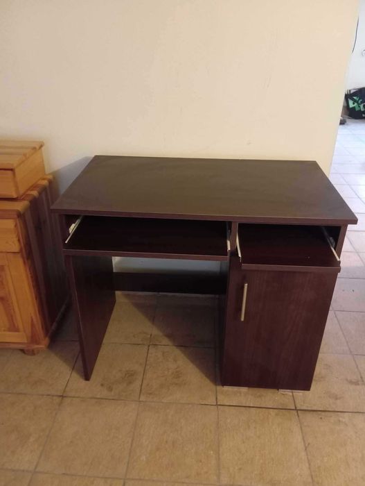 Sprzedam biurkow kolorze wenge