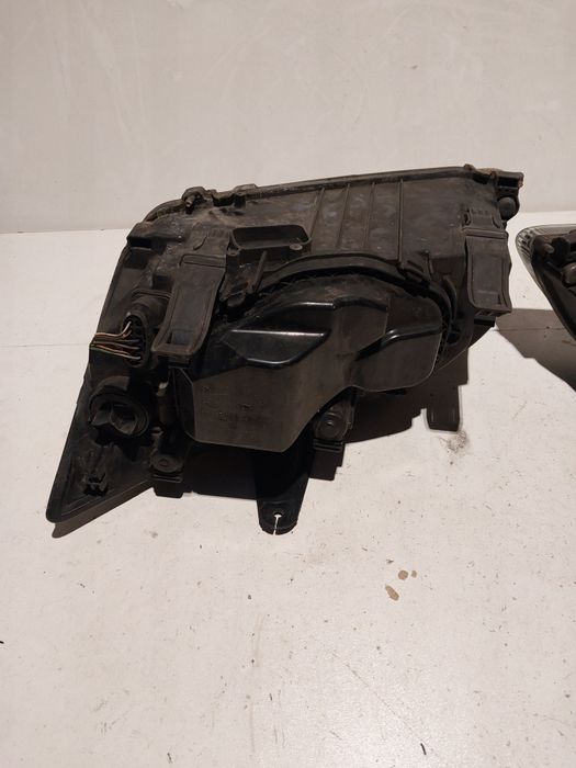 Ford focus MK2 mkII mk 2 II lampa przednia reflektor prawa lewa  prawy