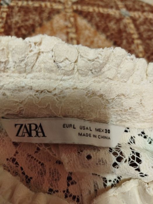 Женское платье огонь бело-молочное