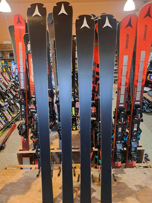 narty ATOMIC Redster Q7 REVOSHOCK 176 cm 2024