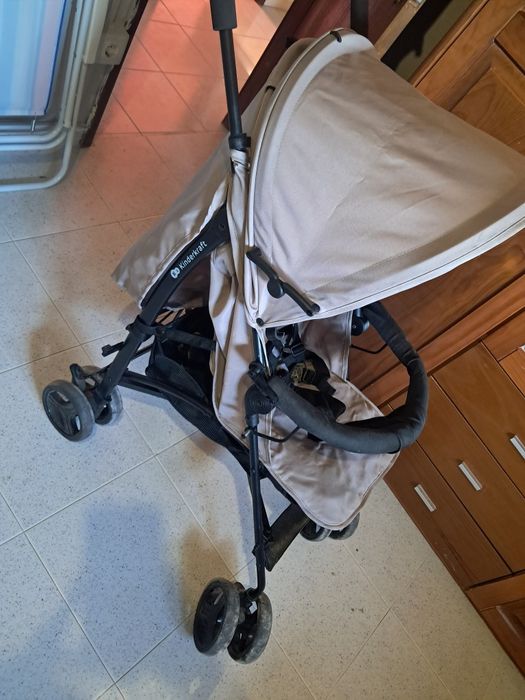 Vendo carrinho de bebe