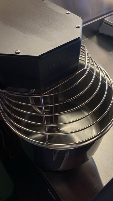 Amassadeira espiral KYS PRO BAKER 10