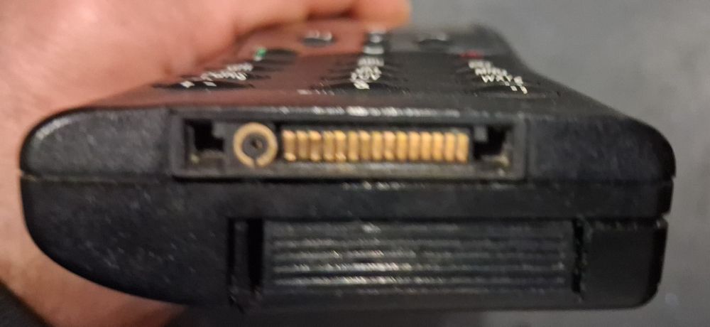 2 Telemóveis MAXON GSM sem carregador