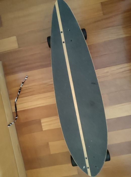 Longboard Oxelo em Bom Estado