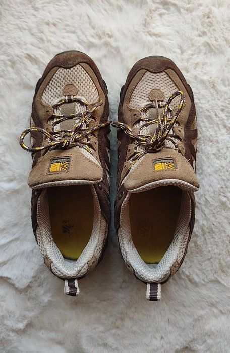 Calçado de Caminhada