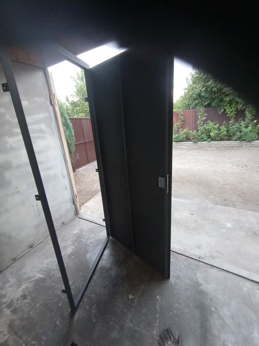 Двери металлические 2мм