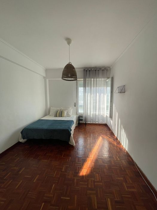 Quarto de Casal Portela de Sacavem sem caução a 5min Centro comercial