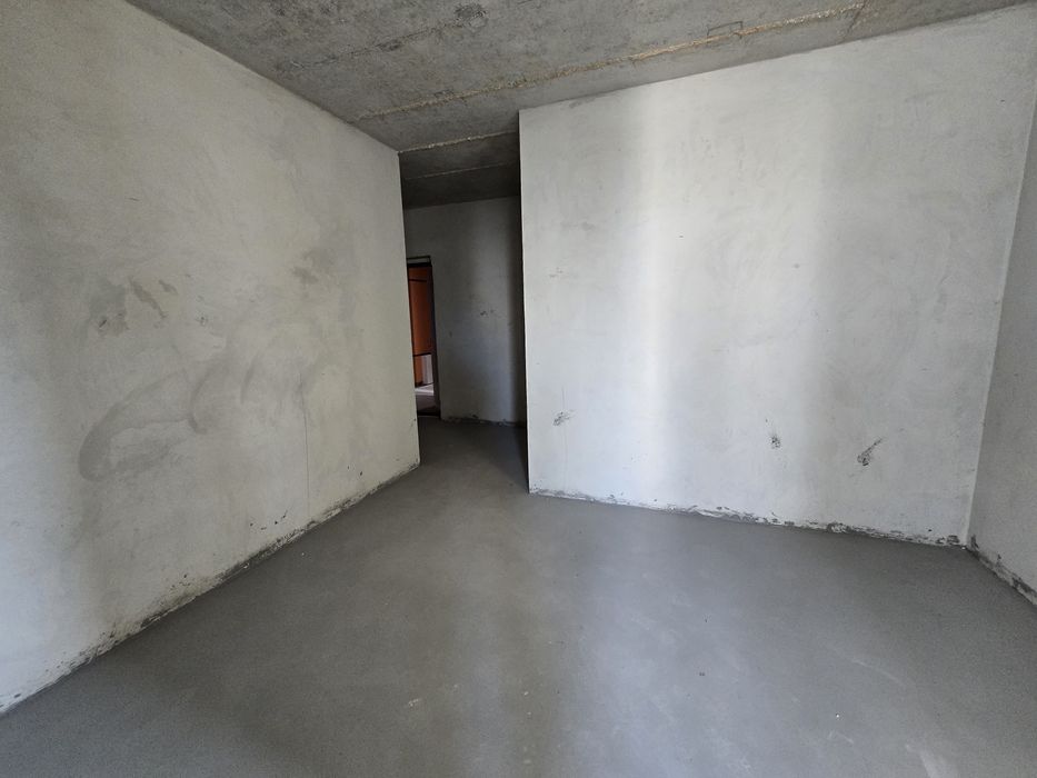 Остання 2к квартира в Grand Hall