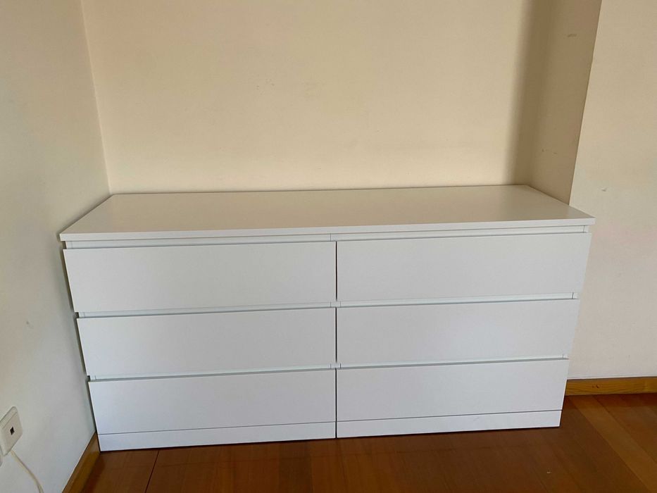 Cómoda MALM Ikea (nova)