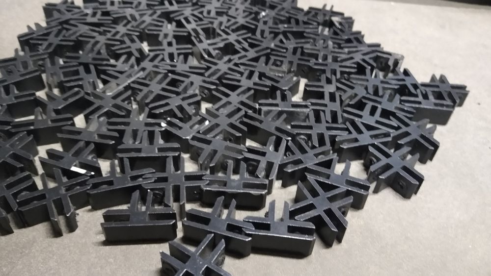 112 sztuk Łacznik / uchwyt do szyb hartowanych - aluminiowy całosc!