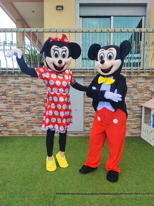 Mascote Mickey mouse e Minnie
