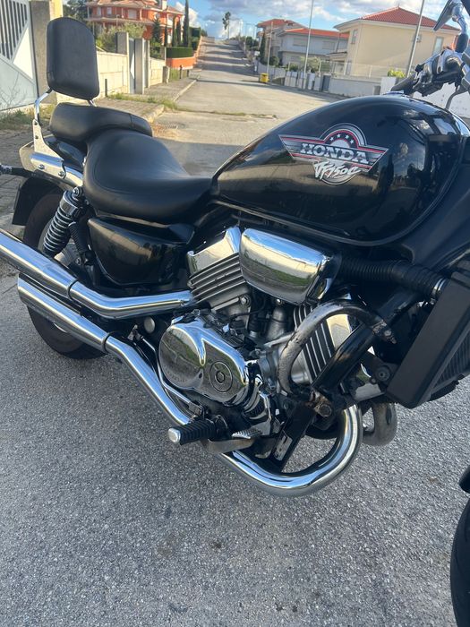 Mota Honda Magna