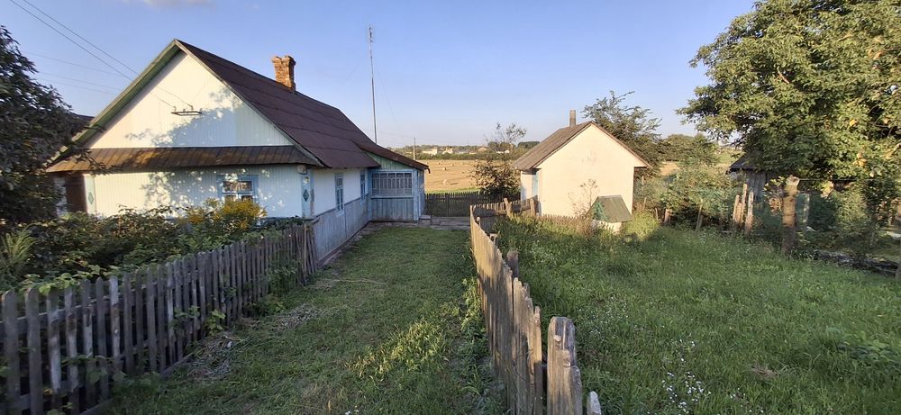 Продам хату в с. Старосілля