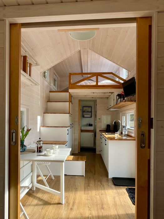 Domek na wynajem w lesie z jacuzzi – Tiny House Bory Tucholskie