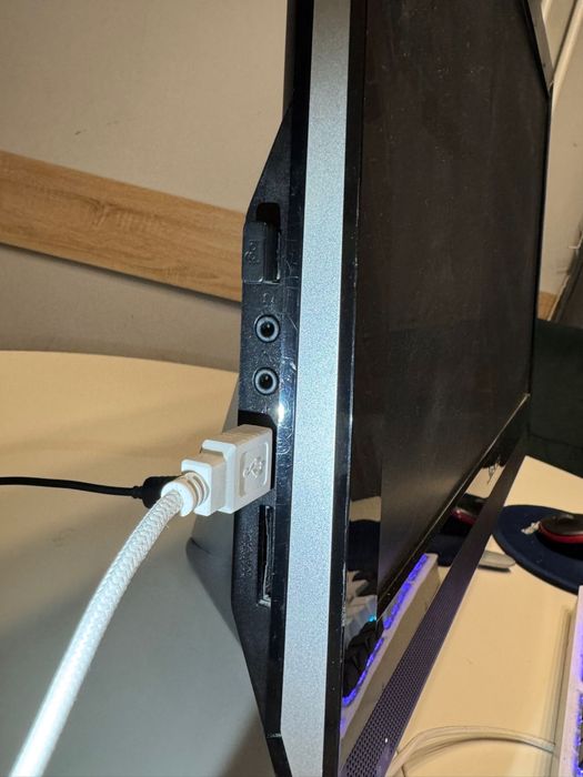 Komputer LENOVO C470 All in one