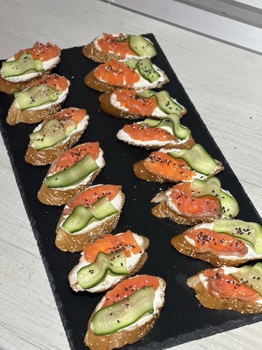 Кейтерінг, закуски, домашня їжа