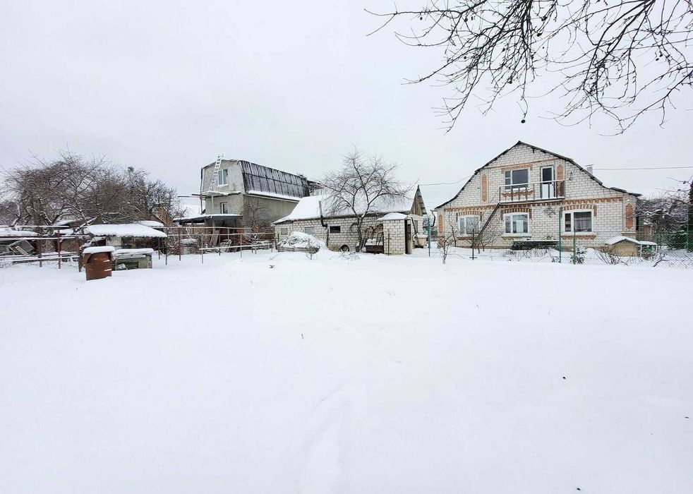 Продаж частини будинку в Центрі