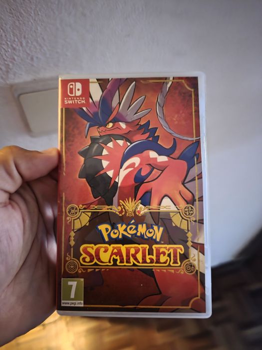 Nintendo Switch Oled + Pokemon Scarlet