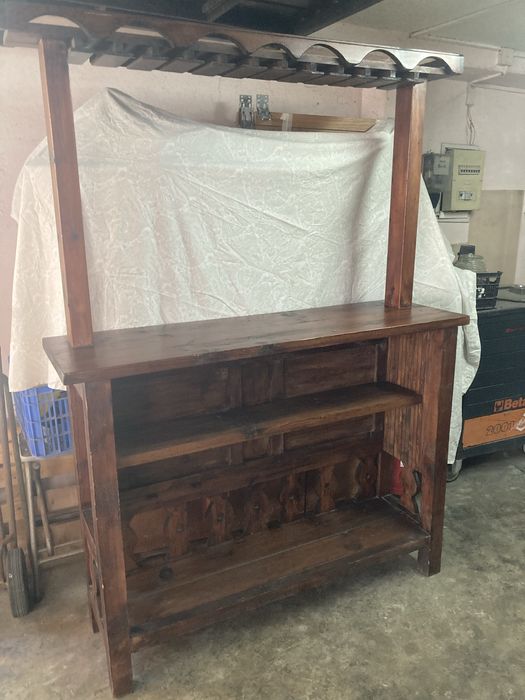 Móvel Bar Rústico, em madeira